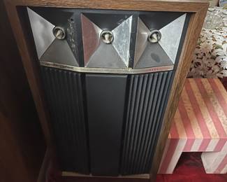 Vintage electrophonic speaker