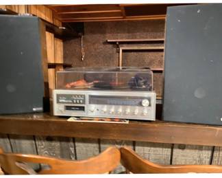 Fisher stereo with turntable and speakers