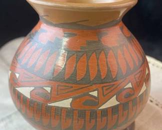 Signed Elvra Mora Native American Clay Pot