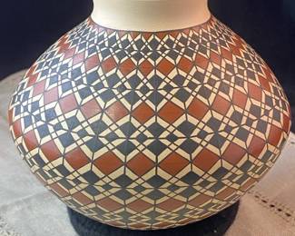 Signed Juana Ledezma Clay Mata Ortiz Pottery