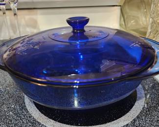 2 Qt Vintage Cobalt Blue Anchor Hocking Glass Casserole
