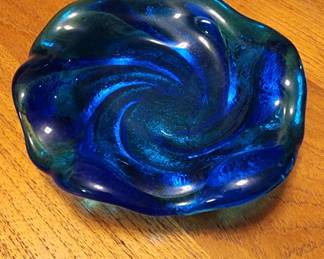Vintage Heavy Glass Fenton Dark Blue Swirl Candy/Jewerly Trinket Dish or Ashtray