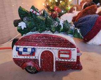 Holiday Camper RV Christmas Tree Retro