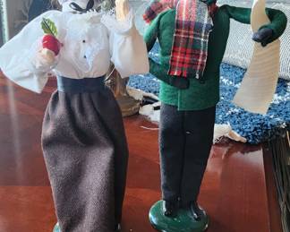 Byers Choice 1992 The Carolers Man Sheet Music Collectors Club Figure & Young Brown Hair School Teacher Apple Bell