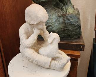 Vintage Austin Sculpture, 1983 Bright Eyes Collection. "PUPPY LOVE" Dee Crowley