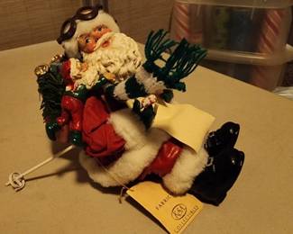 Skiing Santa without His Skis