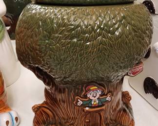 Keebler Elf Cookie Jar Tree House