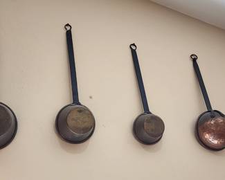(Left 3) El Paso Point West Wagon Co of 1849 Cooking Pots, Brass and Iron Primitive Decor (Far Right) Large Hammered Copper Ladle With Wrought Iron Handle