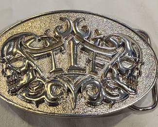 Silver Tone Belt Buckle
