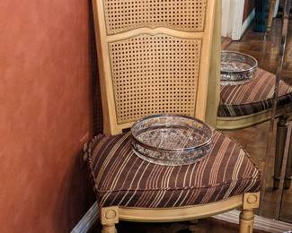 ANOTHER DINING CHAIR WITHOUT ARMS