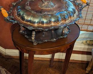 VINTAGE S/P TUREEN WITH BAKELITE HANDLES