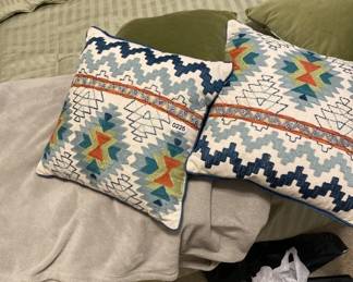 pillow decor