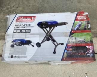 Coleman Roadtrip grill