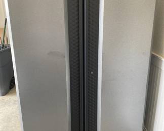 Kobalt metal cabinets w/keys