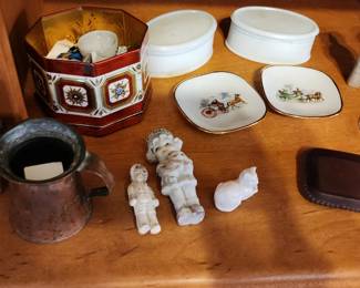 Childs Tea set, Antique Bisque Dolls