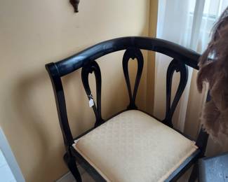 Antique corner chair
