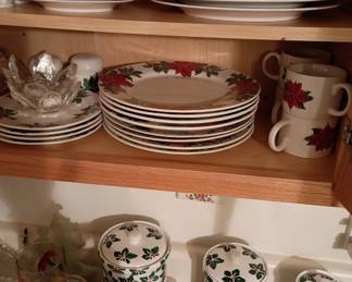 Christmas dish set