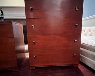 4 drawer Mid-Century Modern chest-of-drawers