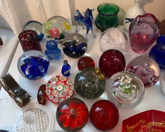 beautiful paperweights