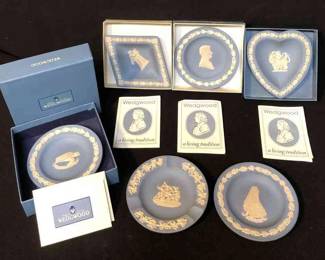 6 Wedgewood Trays