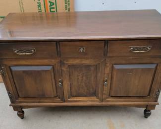 Sprague Carleton China Cabinet