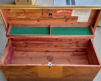 Lane Cedar Chest
