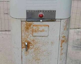 Westinghouse Roaster And Stand