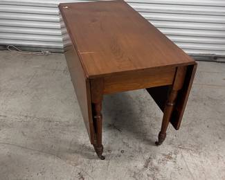 Early Walnut Drop Leaf Table with Gate Legs
