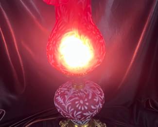 Fenton Cranberry Daisy & Fern Lamp