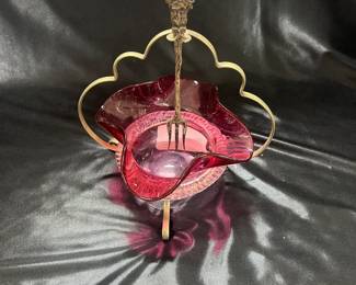 Cranberry Bowl w/ Stand