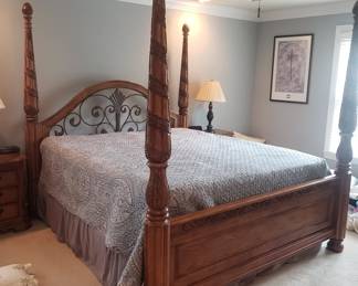 King sized bed room set