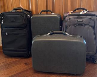 Samsonite Dakota Black Grey Rolling Suitcases