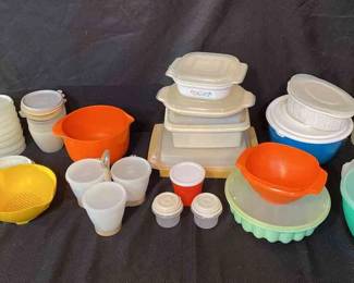 Vintage Tupperware And More Condiment Caddy, Jello Mold, 