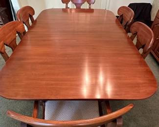 006 HenkelHarris Art Deco Dining Table And Chairs