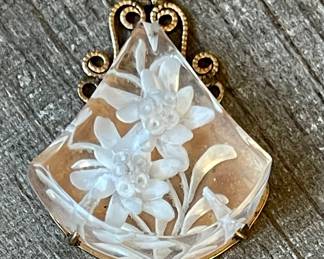 Vintage Lucite Reversed Carved Intaglio Pendant With Gold Tone Back 