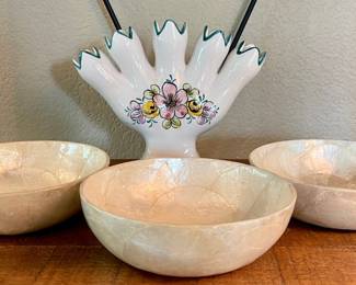3 Made In The Philippines Mother Of Pearl Bowls & Elpa Alcobaca Portugal Painted Candle Holder 