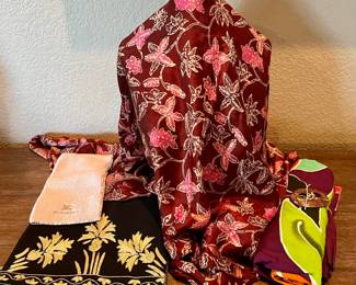2 Sarong's One NIP With Coconut Buckle - Embroidered Small Storage Bag And Burberry Washcloth 