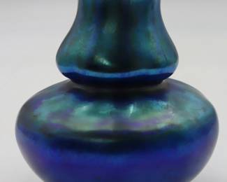 Lot 106 TIFFANY FAVRILE VASE
