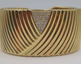 Lot 460 18KT GOLD CUFF