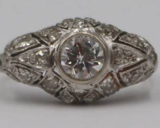 Lot 408 ARTDECO DIAMOND RING