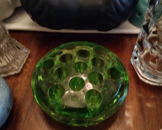 Uranium Green Glass Frog