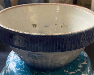 Small Blue and Grey Stoneware Berry Bowl