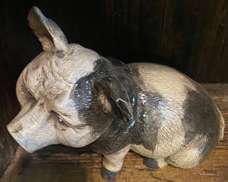 Figural Pig
