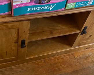 TV or Music Stand/Cabinet