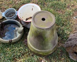 Planters and Windchimes