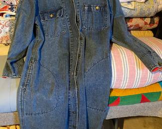 Vintage 1980's Clothes