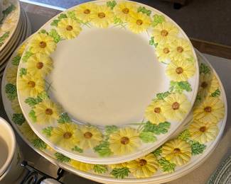 Oh Susanna Metlox Poppytrail Plates and Platters