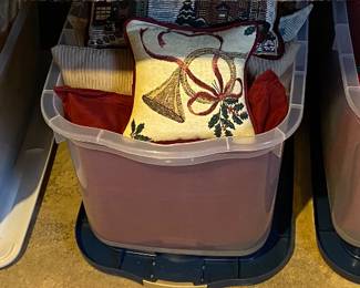 Decorative Pillows/Sewing