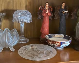 Figurines and Glassware