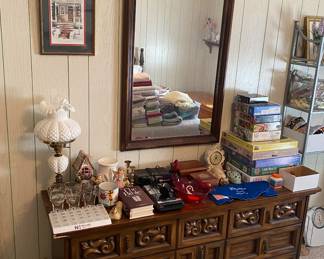 Bedroom Suite Dresser with Mirror